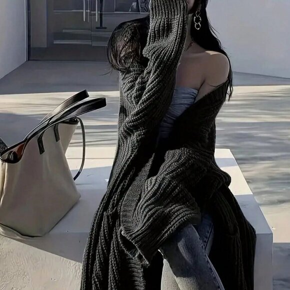 Black Casual Women's Open Front Loose Knit Cardigan - Picture 3 of 5